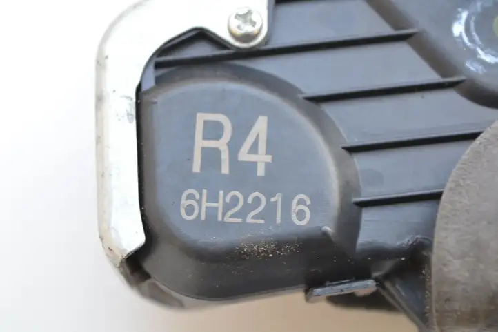 Lexus IS 220D-250-350 (2005 - 2010) R46H2216 Замок ручки двери — фото 6
