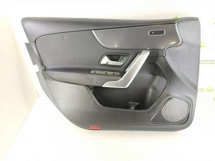 Mercedes-Benz CLA  C117,X117,W117 (2013 - 2019)  DALISID4747 Обшивка передней двери