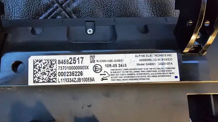Chevrolet Camaro (2018 - ) 1183347JB10059 Дисплей — фото 2