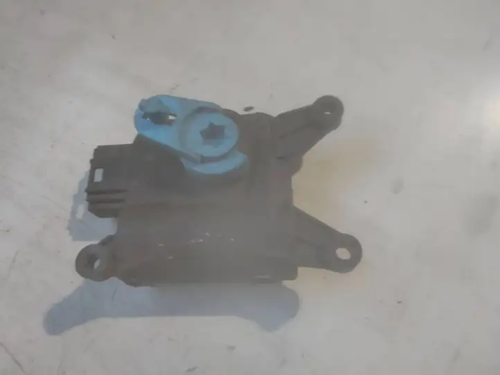 Seat Leon (1P) (2005 - 2012) 1K1907511E Двигатель задвижки потока воздуха — фото 1