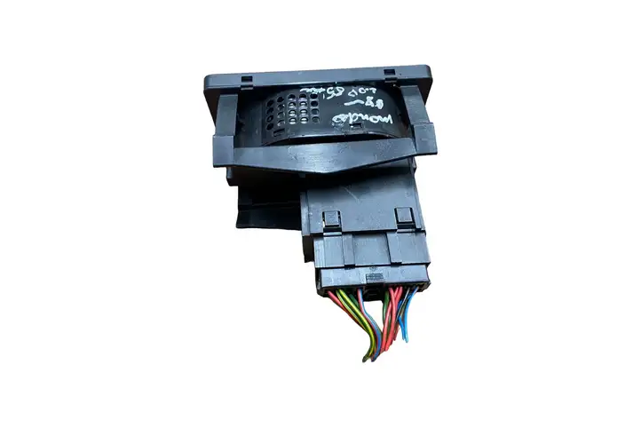 Ford Mondeo Mk III (2000 - 2007) 4S7T13A024DA Включатель фонарей — фото 5