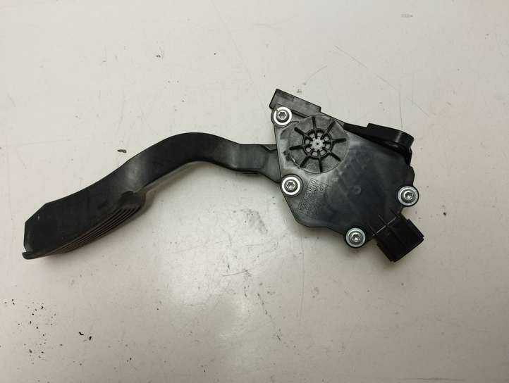 Toyota Urban Cruiser (XP110) (2007 - 2016)  7811052020 Педаль акселератора