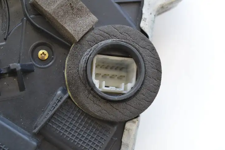 Toyota Corolla E120 E130 (2000 - 2004) Замок ручки двери — фото 4