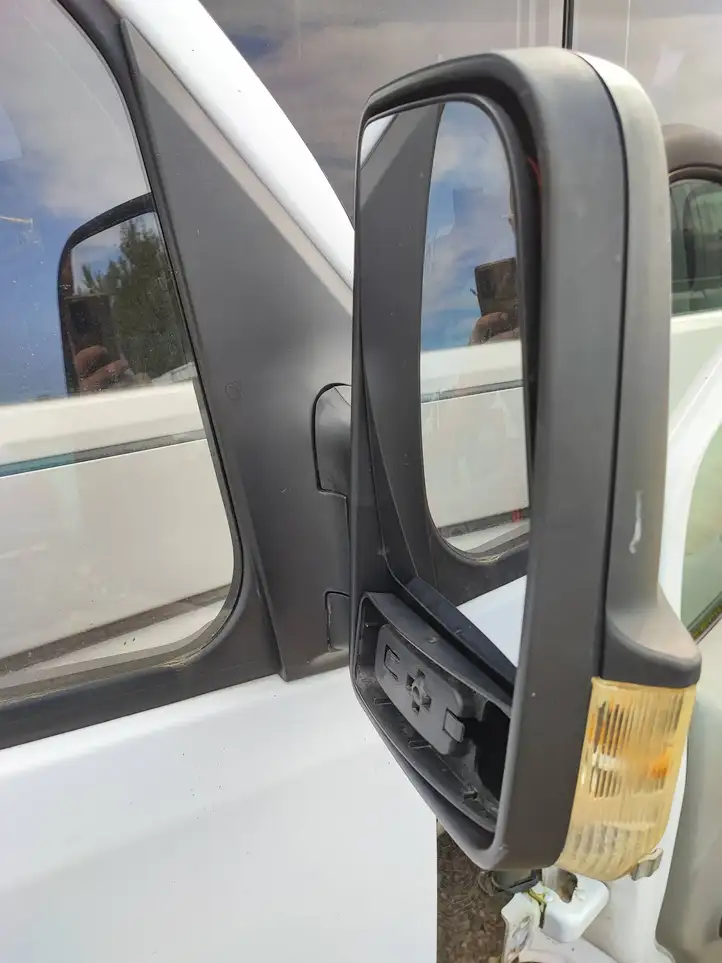 Mercedes-Benz Sprinter W906 (2006 - 2018) Дверь — фото 3