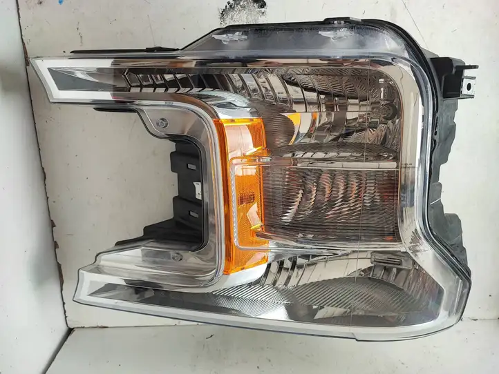 Ford F150 (2018 - 2020) KL3413005AA Передняя фара — фото 1