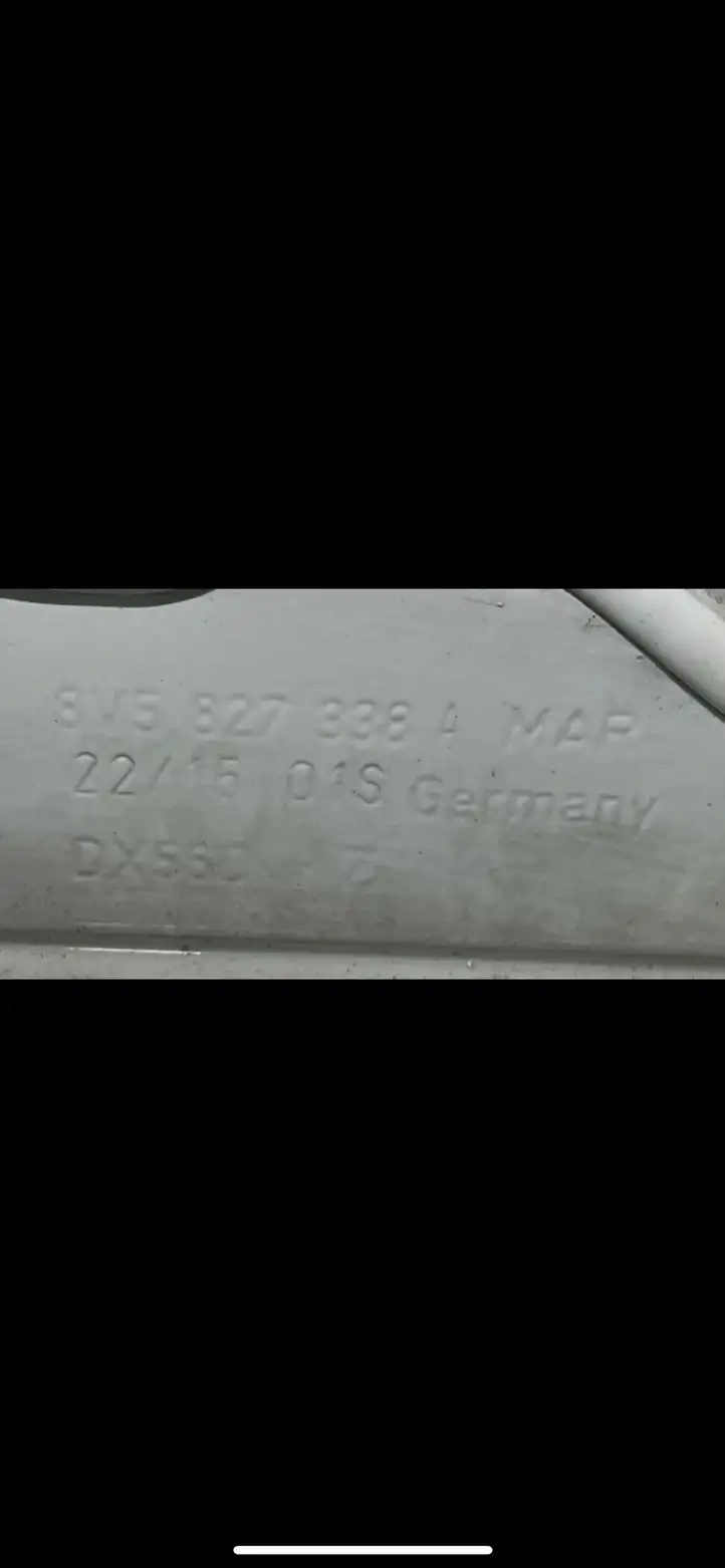 Audi A3/S3 8V (2012 - 2016) 8V5827337A Крышка багажника — фото 3