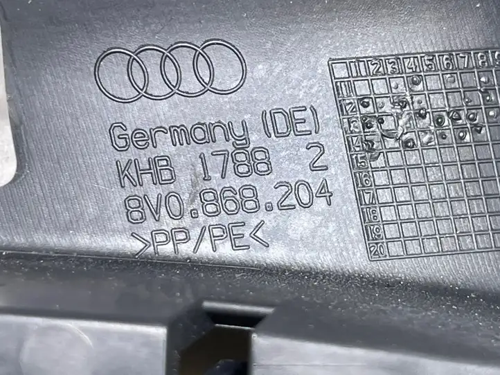Audi A3/S3 8V (2012 - 2016) 8V0868204 Боковая отделка панели приборов — фото 4