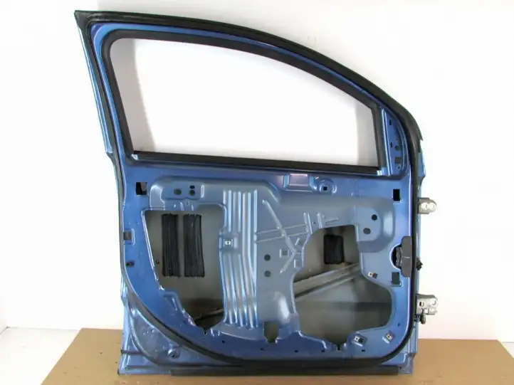 Dodge Caliber (2006 - 2012) Дверь — фото 1