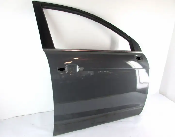 Chevrolet Captiva (2006 - 2011) Дверь — фото 1