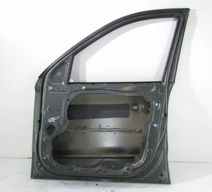 Hyundai Santa Fe (2005 - 2009) Дверь — фото 1