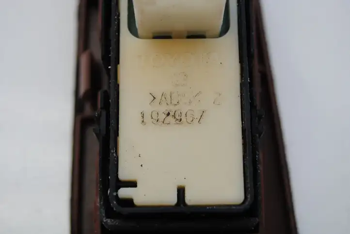 Audi A6 C7 (2011 - 2014) 192967 Кнопка стеклоподъемников — фото 4