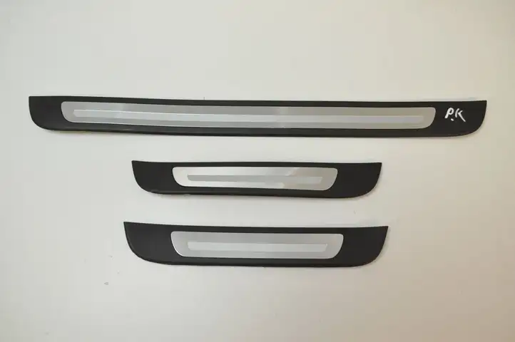 Audi A6 C7 (2011 - 2014) 4G0853374G Внутренняя обшивка порога (комплект) — фото 1