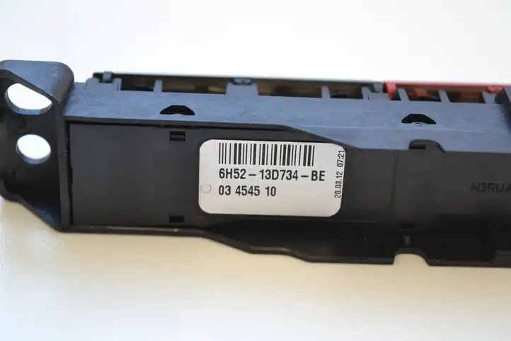 Land Rover Freelander 2 - LR2 (2006 - 2010) 6H5213D734BE Блок кнопок на панели — фото 5