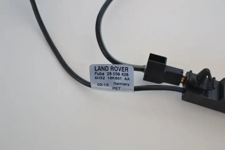 Land Rover Freelander 2 - LR2 (2006 - 2010) 6H5218K891AA Усилитель антенны — фото 3