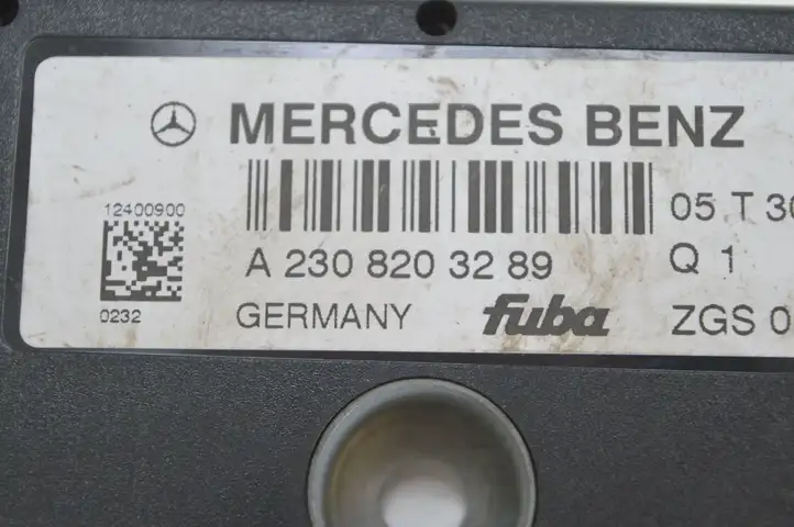 Mercedes-Benz SL R230 (2001 - 2012) A2308203289 Усилитель антенны — фото 3