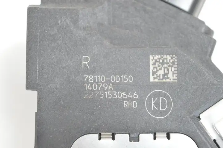 Toyota Yaris (2012 - 2014) 781100D150 Педаль акселератора — фото 3