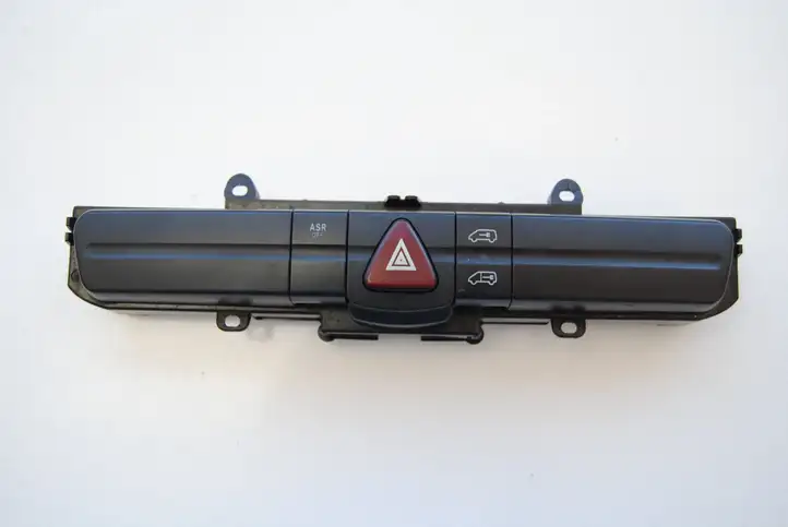 Mercedes-Benz Sprinter W906 (2006 - 2018) A9065450107 Блок кнопок на панели — фото 1
