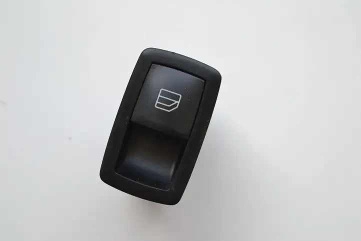 Mercedes-Benz R W251 (2005 - 2013) A2518200510 Блок кнопок стеклоподъемников — фото 1