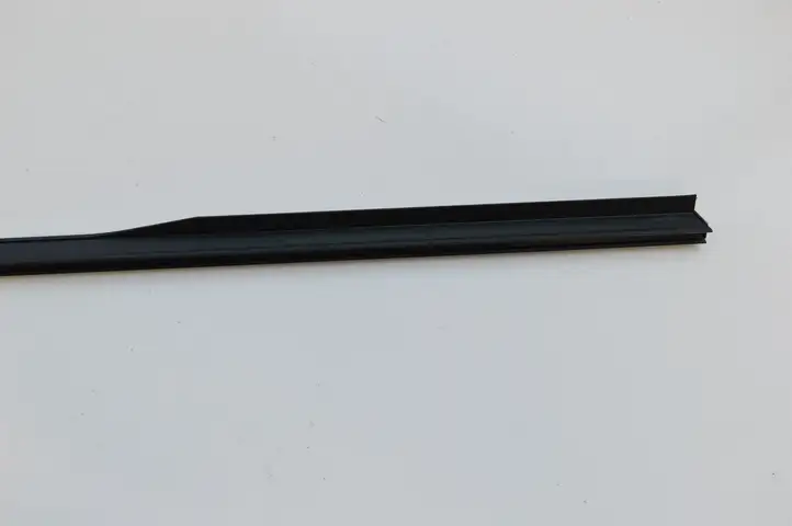 Mini One Cooper Coupe R56 (2004 - 2014) 51367072932 Накладка стекла задней двери — фото 6