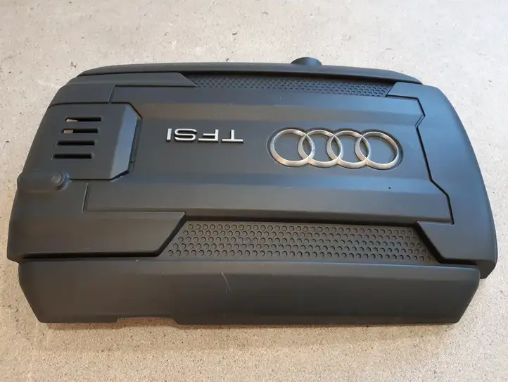 Audi TT TTS RS Mk3 8S (2014 - 2018) 06K103925K Крышка двигателя декоративная — фото 3