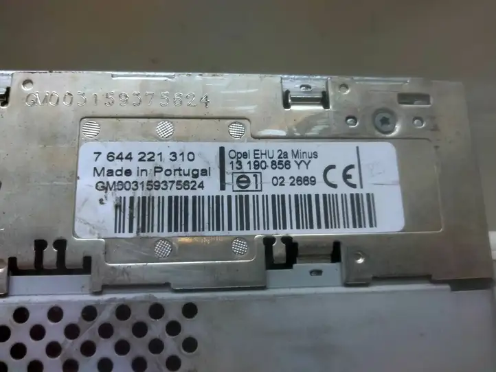 Opel Zafira B (2006 - 2008) 13190856 Магнитола / мультимедийная система — фото 4