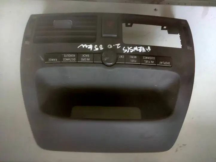 Toyota Avensis T250 (2003 - 2006) 8611005020 Дисплей — фото 3