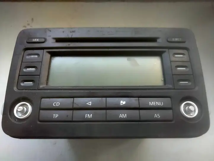 Volkswagen PASSAT B6 (2005 - 2010) 1K0035186G Магнитола / мультимедийная система — фото 1