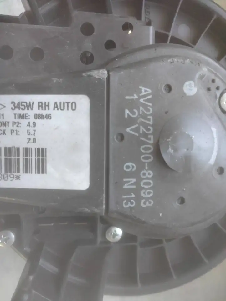 Toyota Avensis T270 (2009 - 2012) AV2727008093 Вентилятор печки — фото 4