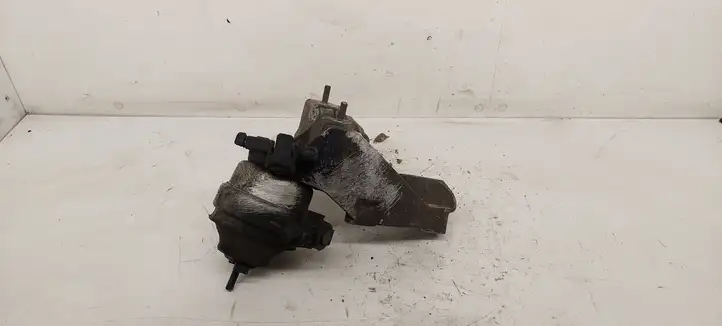 Audi A4 S4 B6 8E 8H (2000 - 2006) 8E0199352F Кронштейн двигателя — фото 4