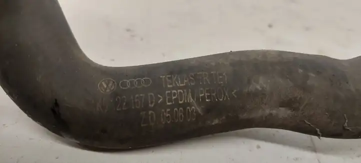 Audi A3/S3 8P (2003 - 2005) 1K0122157D Шланги системы охлаждения — фото 4