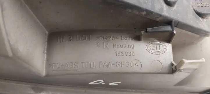 Audi A4 S4 B6 8E 8H (2000 - 2006) 153930 Задний фонарь в кузове — фото 6