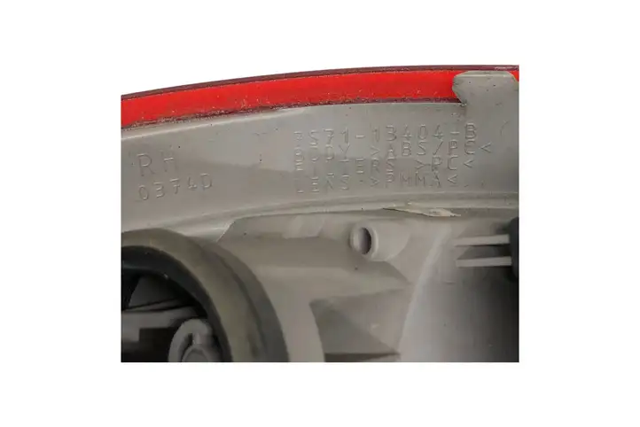 Ford Mondeo MK IV (2007 - 2014) 7S7113404B Задний фонарь в кузове — фото 8