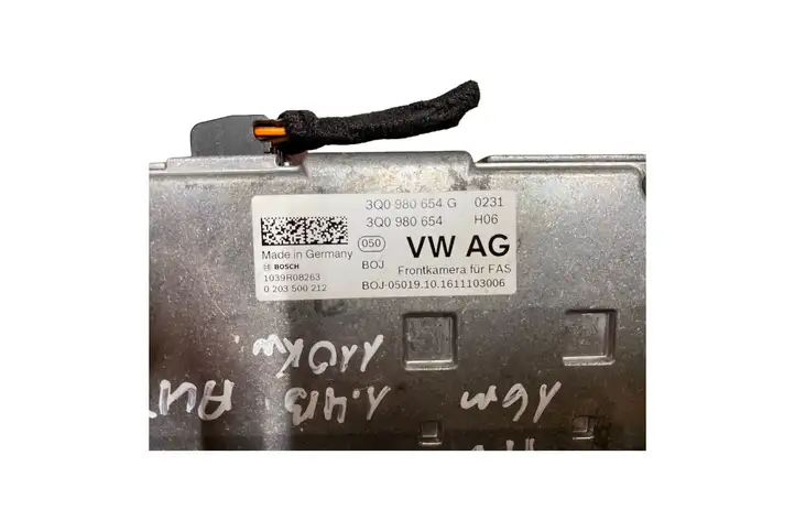 Audi A3/S3 8V (2012 - 2016) 3Q0980654G Камера в лобовом стекле — фото 5