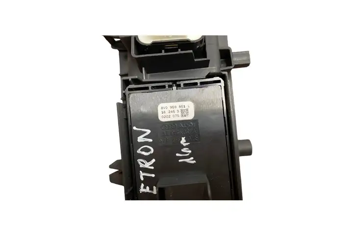 Audi A3/S3 8V (2012 - 2016) 8V0959851L Кнопка стеклоподъемников — фото 7