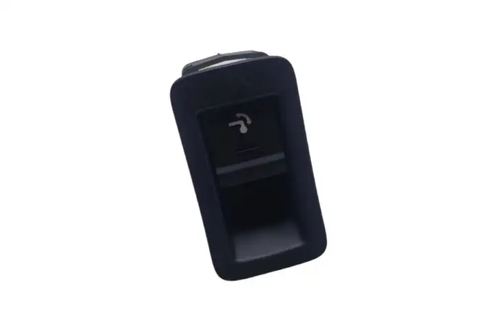 Audi A3/S3 8V (2012 - 2016) 8W5867255 Кнопка фаркопа в багажнике — фото 5