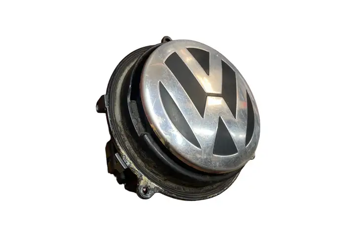 Volkswagen Golf V (2003 - 2009) 1K0827469D Ручка крышки багажника — фото 4