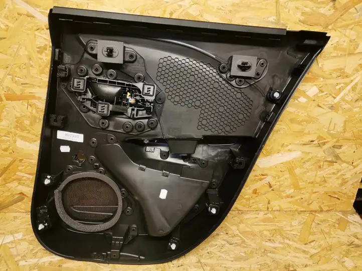 Opel Corsa F (2019 - ) 98347343ZD Обшивка задней двери — фото 2
