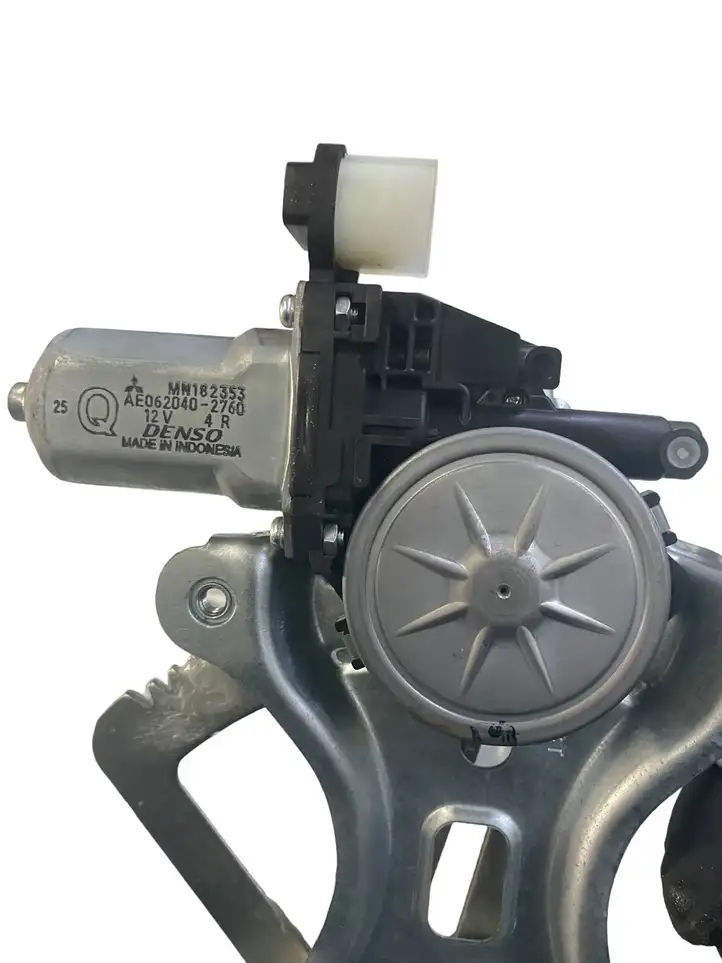 Mitsubishi L200 (2006 - 2014) AE0620402760 Стеклоподъемник задней двери — фото 5