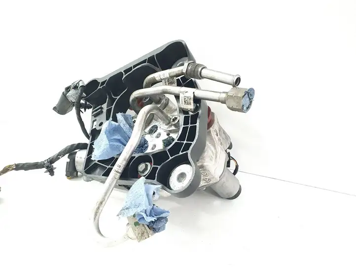 BMW 6 F12 F13 (2010 - 2018) 6775258 Клапанный блок активного стабилизатора — фото 6