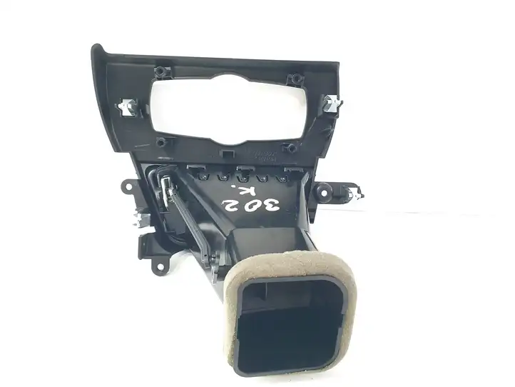 BMW 6 F12 F13 (2010 - 2018) 919748409 Боковой воздушный дефлектор — фото 3