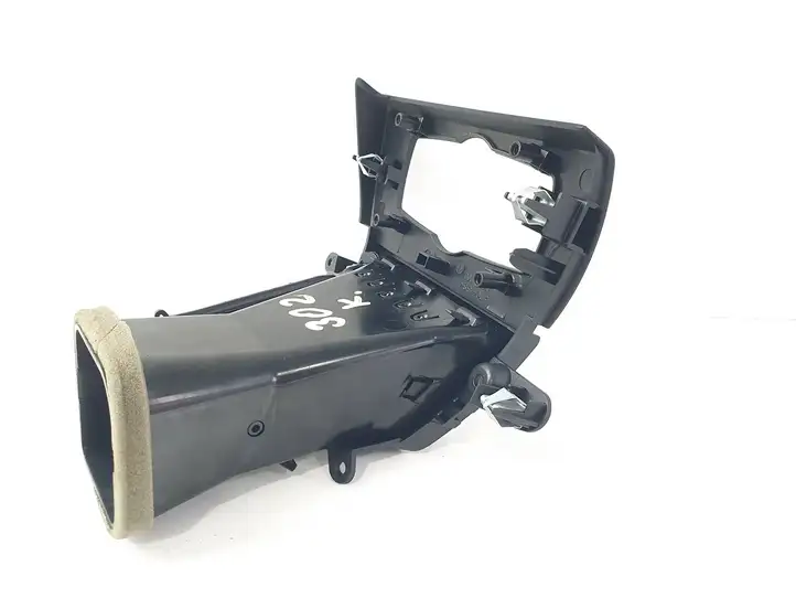 BMW 6 F12 F13 (2010 - 2018) 919748409 Боковой воздушный дефлектор — фото 4
