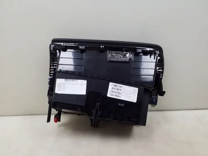 BMW X3 F25 (2010 - 2017) 9210486 Вещевой ящик — фото 3