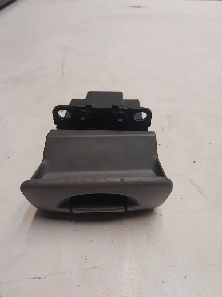 Renault Scenic II - Grand scenic II (2006 - 2009) 8200270265 Кнопка ручного тормоза — фото 3