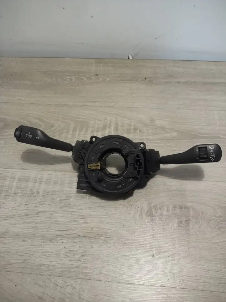 BMW 5 E39 (1996 - 2003) 01404015 Контактное кольцо SRS — фото 1