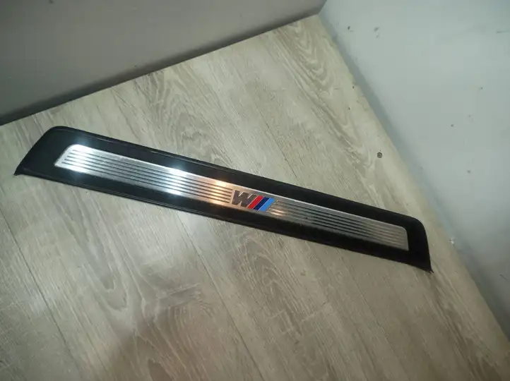 BMW 5 F10 F11 (2009 - 2016) 8050046 Внутренняя обшивка порога (комплект) — фото 6
