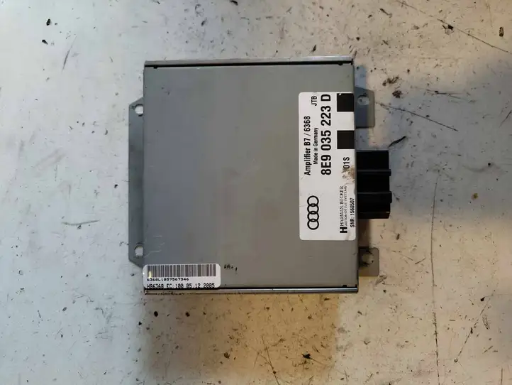 Audi A4 S4 B8 8K (2007 - 2011) 8E9035223D Усилитель звука — фото 1