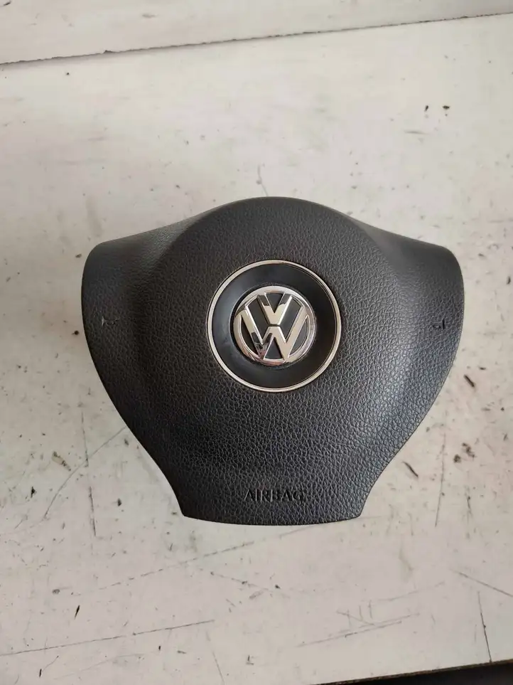 Volkswagen Jetta VI (2011 - 2018) 34080188 Подушка безопасности руля — фото 1