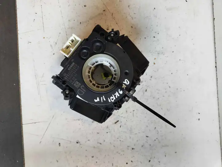 Nissan Qashqai (2010 - 2013) 47945JD00A Контактное кольцо SRS — фото 1