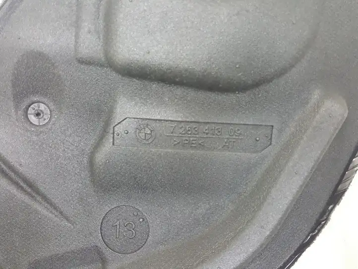 BMW 3 F30 F35 F31 (2012 - 2018) 726341309 Ветровик задней двери — фото 3