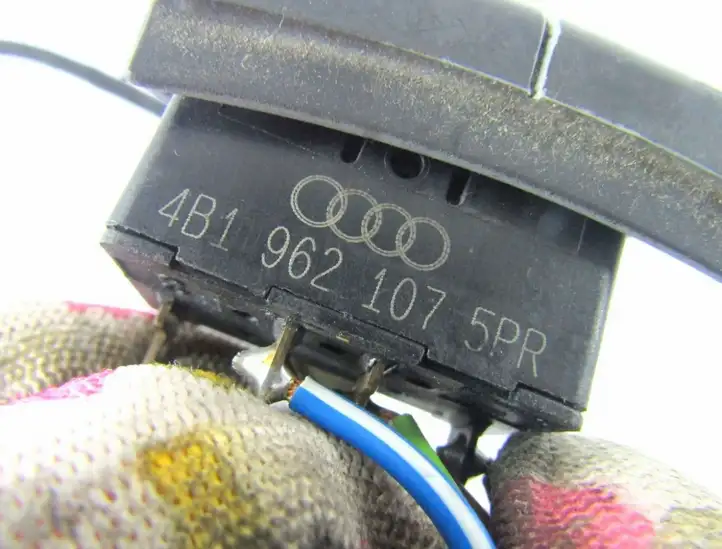 Audi A6 S6 C5 4B (2001 - 2004) Другие включатели / ручки/ переключатели — фото 3